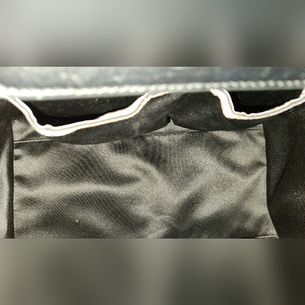 Henri bendel monogram embossed black leather top handle satchel bag - Picture 9 of 11